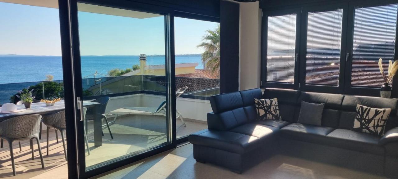 Dinary Penthouse Apartment วีร์ ภายนอก รูปภาพ